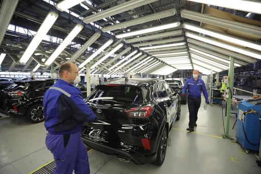 Ford oprește producția în mai multe uzine din Europa. La Craiova sunt prevăzute 6 zile de pauză
