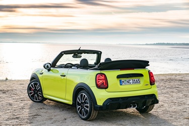 MINI pariază pe caroseria Cabriolet și după 2025, însă nu spune dacă va fi electrică