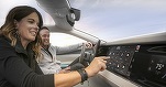 Stellantis și Foxconn vor dezvolta împreună cockpit-uri digitale, pentru mașinile grupului auto, dar și pentru alți constructori