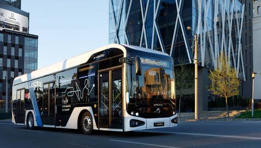 VIDEO Primul autobuz 100% electric produs în România, testat într-un nou oraș