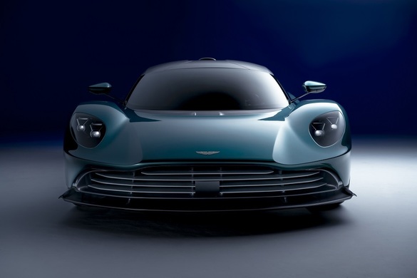 VIDEO & FOTO Primul Aston Martin plug-in hybrid, Valhalla, are aproape 1.000 CP