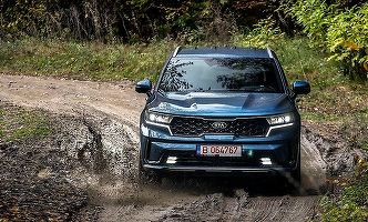 FOTO INEDIT Salon auto off-road, la Ciolpani. Pot fi testate cele mai populare SUV-uri ale momentului