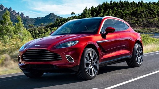Vânzările Aston Martin au crescut cu 224% în primul semestru, datorită primului său SUV, DBX