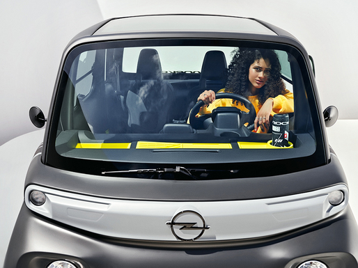 FOTO Opel a prezentat Rocks-e. Rată lunară apropiată de valoarea unui abonament de autobuz