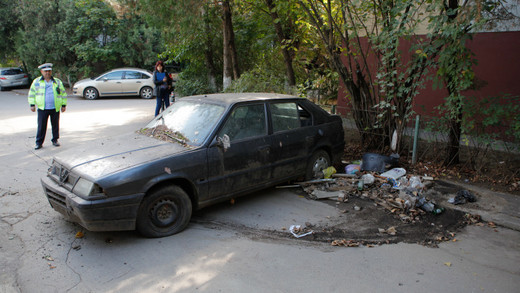 VIDEO Prima TV: Bucureștiul, cimitir de mașini abandonate