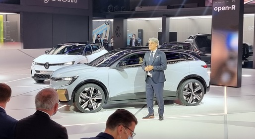 EXCLUSIV Corespondență din München - Luca de Meo, șeful Renault: Megane E-Tech va avea o versiune SUV