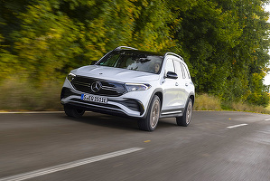 VIDEO & FOTO Mercedes, lider pe segmentul electric: a lansat oficial EQB, al cincilea model cu baterii