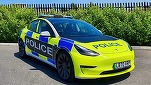 Polițiștii britanici testează Tesla Model 3 pentru misiuni și intervenții