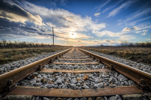 CFR a lansat în licitație un contract pentru întreținerea a 1.461 de km de infrastructură feroviară. Ministrul Transporturilor: Ani de zile infrastructura feroviară a fost ignorată, iar această abordare greșită trebuie să înceteze!
