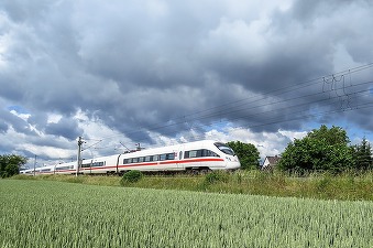 România cumpără 12 trenuri nepoluante, cu hidrogen. Când vor fi puse în circulație