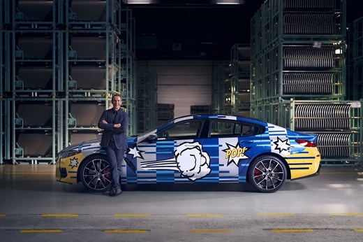 FOTO Două exemplare ale modelului exclusivist BMW The 8 X Jeff Koons, de 350.000 de euro, vândute în România