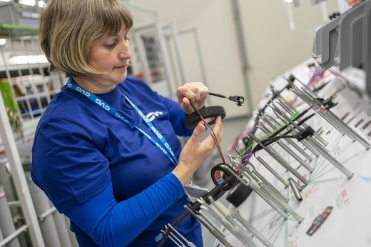 Producția de mașini electrice Skoda, salvată de România