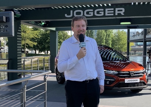 Vicepreședinte Dacia răspunde Profit.ro: Care sunt termenele de livrare, ajunse ca la mașinile de lux. Logan nu mai este un stâlp al vânzărilor, dar rămâne de bază în România și în Maroc. Când va fi lansat Sandero hibrid
