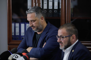 ANPC ridică mănușa și intră în război cu Blue Air: Se pregătește să iasă din piață și trage de timp să nu returneze banii. Cum a apărut ceasul de la mână în discuție
