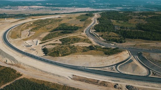 FOTO BMW își construiește propria autostradă