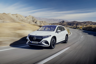 FOTO Mercedes-Benz a dat startul comenzilor pentru cel mai nou automobil electric, vârful de gamă al electricelor și, în același timp, primul SUV electric. De la ce preț pornește