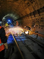 Trenurile de metrou vor circula cu restricții de viteză între Piața Romană și Piața Victoriei
