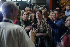 Ciucă: Fondurile acordate Blue Air trebuie recuperate. Grindeanu, care a aflat între timp de concordat preventiv, cere și intervenția ANAF  