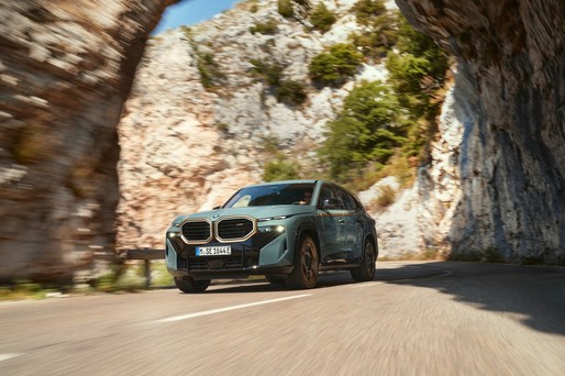 FOTO BMW lansează primul SUV hibrid dezvoltat exclusiv de divizia M. Au fost anunțate prețurile pentru România