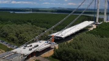 VIDEO Podul de la Brăila, "Golden Gate-ul României": A început asfaltarea bretelelor de acces