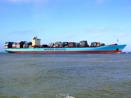 Maersk se așteaptă la încetinirea cererii pentru transportul de containere în 2022