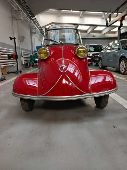 GALERIE FOTO O legendă a industriei auto, o mașinuță Messerschmitt KR175, în inspecție la RAR