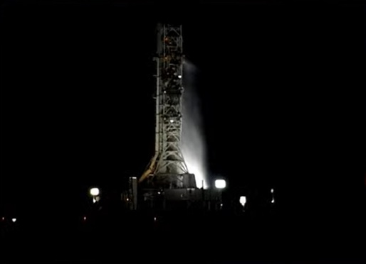 VIDEO Noua mega-rachetă a NASA a decolat pentru prima dată spre Lună
