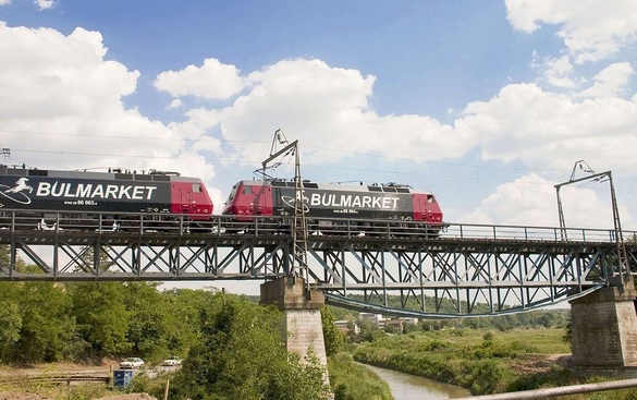 VIDEO&FOTO CONFIRMARE Grupul Bulmarket, unul din liderii industriei GPL din România, având cel mai mare operator feroviar privat din Bulgaria, cumpără business-ul Vest Trans Rail. Trecut marcat de un grav accident 