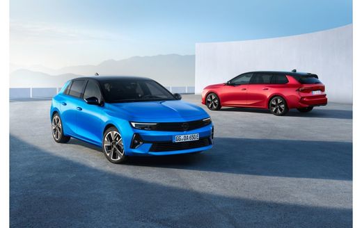 FOTO Opel Astra lansează motorizarea complet electrică