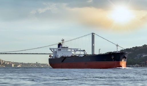 Traficul de nave petroliere s-a blocat în largul Turciei, în prima zi a plafonului de preț impus de Occident petrolului rusesc