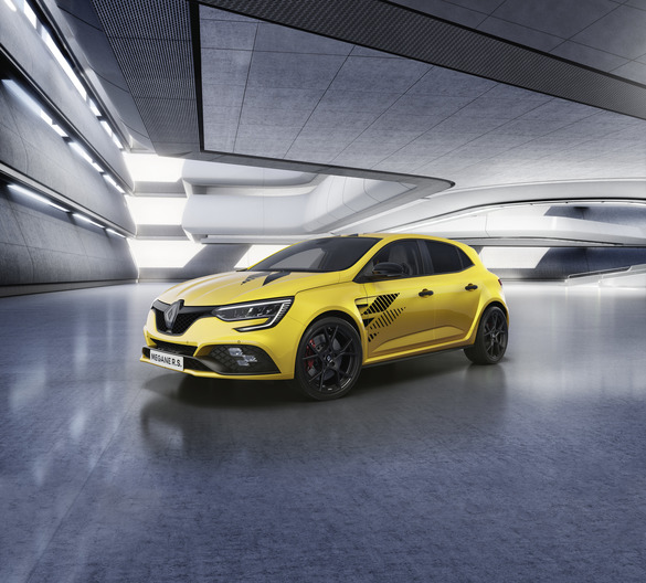 FOTO Renault lansează ultima ediție Megane RS și marchează dispariția Renault Sport