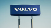 Volvo Cars se pregătește pentru campanie rapidă de electricare a gamei sale de vehicule