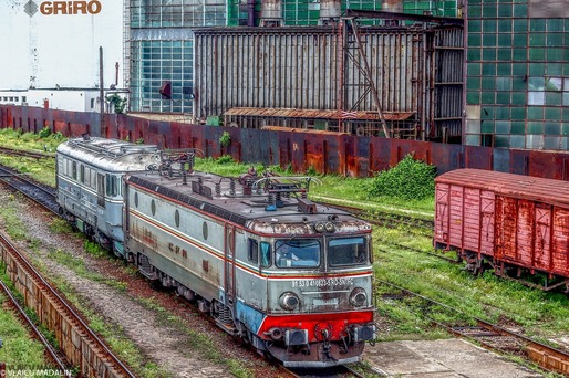 Autoritatea pentru Reformă Feroviară reia licitația pentru cele 16 locomotive electrice