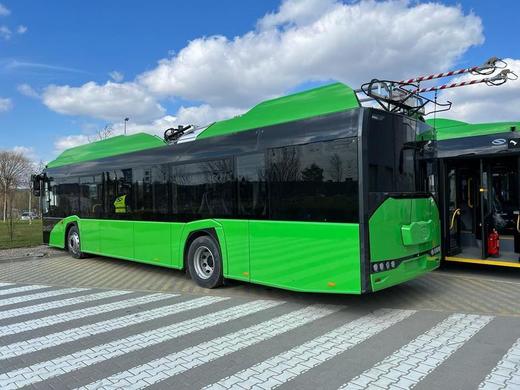 Nicușor Dan: Am agreat împreună cu reprezentanții firmei Solaris să livreze cele 100 de troleibuze anticipat față de graficul de livrare propus inițial în procedura de licitație