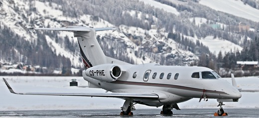 Franța, Țările de Jos, Austria și Irlanda cer UE combaterea poluării de către avioanele private