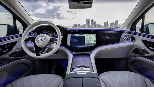 Mercedes introduce Chat GPT pe aproape un milion de mașini