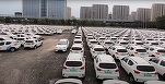 VIDEO Mii de automobile electrice – lăsate să ruginească în China