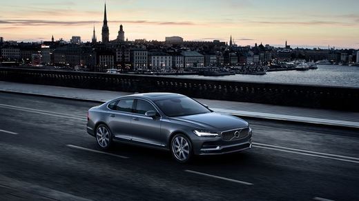 Volvo scoate de la vânzare limuzinele și break-urile, de pe una din cele mai importante piețe. "Ne îndreptăm rapid spre electrificare."