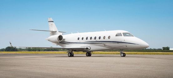 EXCLUSIV FOTO Fondatorii One United se asociază cu Dan Șucu, Augustin Oancea, Iustin Paraschiv și Valentin Vișoiu și cumpără un avion privat care poate efectua zboruri directe în Dubai