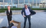 VIDEO Șeful Ryanair a primit în față o plăcintă cu frișcă