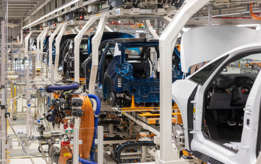 VW va opri producția în două orașe, în pofida promisiunilor