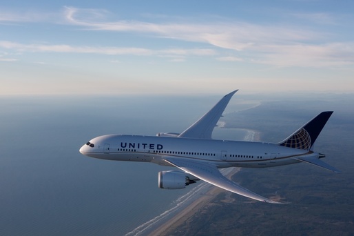 United Airlines comandă 110 avioane noi de la Boeing și Airbus