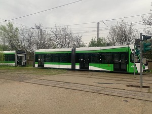 Nicușor Dan: Ne-am propus ca toată rețeaua de tramvai să fie modernizată. Mai puțin de 100 de km au fost făcuți în anul 2000, printr-o finanțare BEI reabilităm restul de 50 de km