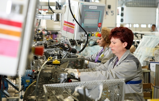 Noua companie a Renault, Horse Romania, a devenit funcțională și a început producția motoarelor pentru Duster 3. În acest moment, Dacia a rămas fără activitatea de producție de motoare
