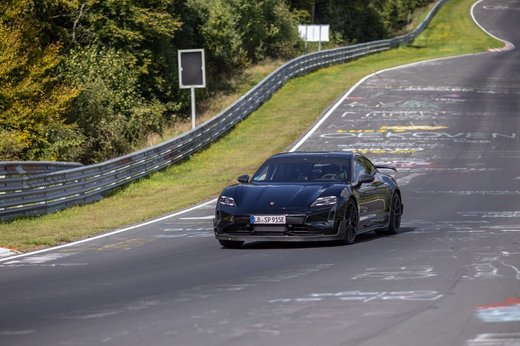 VIDEO Porsche a stabilit un nou record pe Nurburgring, cu Taycan