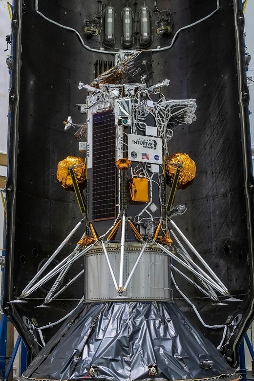 SpaceX va încerca de Ziua Îndrăgostiților să trimită o navă pe lună