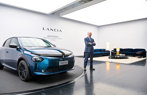 FOTO Lancia a dezvăluit noul Ypsilon, primul vehicul electric din istoria mărcii