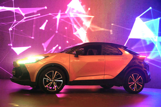 Toyota a lansat în România noua generație C-HR. De la cât încep prețurile
