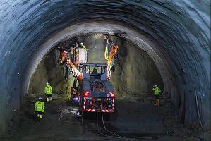 VIDEO Austriecii avansează cu tunelurile "Daniela și Alina", la cel mai dificil tronson de autostradă