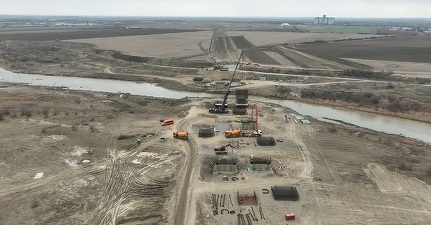 VIDEO Imagini aeriene de pe Autostrada Moldovei. Unde au ajuns muncitorii lui Umbrărescu